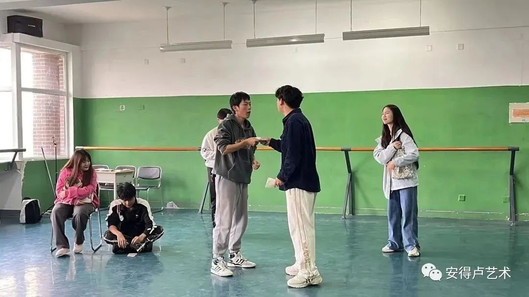 艺术系—表演艺术